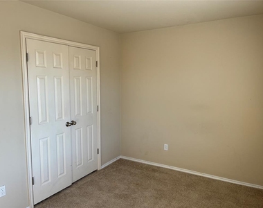 11011 Sw 5th Street - Photo Thumbnail 6