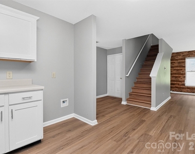 7348 Mitzi Deborah Lane - Photo Thumbnail 14