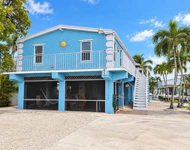932 Tropical Lane - Photo Thumbnail 4