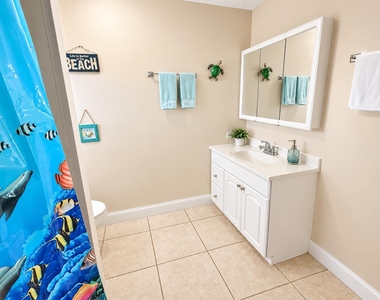 932 Tropical Lane - Photo Thumbnail 14