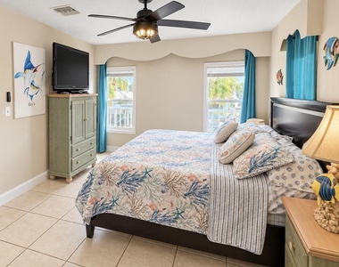 932 Tropical Lane - Photo Thumbnail 13
