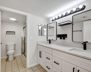 6550 Somerset Drive - Photo Thumbnail 21