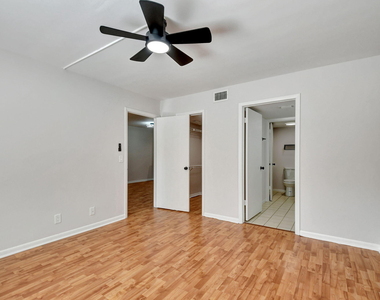 6550 Somerset Drive - Photo Thumbnail 19