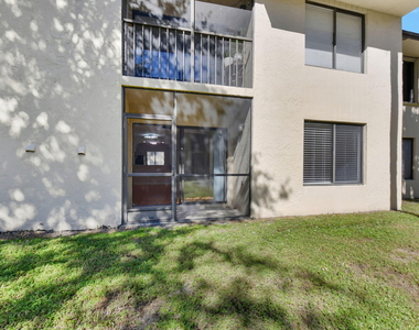 6550 Somerset Drive - Photo Thumbnail 25