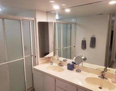 1418 14th Terrace - Photo Thumbnail 9