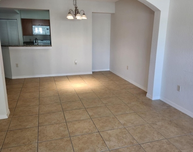156 Sw Peacock Boulevard - Photo Thumbnail 7