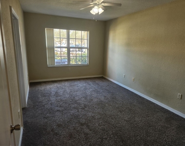 156 Sw Peacock Boulevard - Photo Thumbnail 11