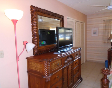 3165 Ne 48th Court - Photo Thumbnail 48