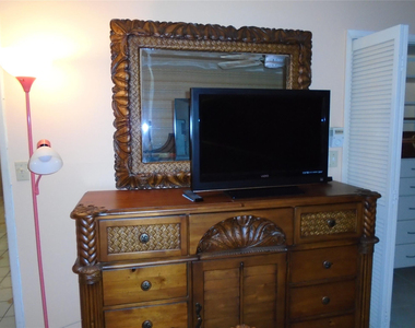 3165 Ne 48th Court - Photo Thumbnail 17