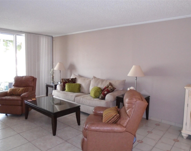 3165 Ne 48th Court - Photo Thumbnail 32