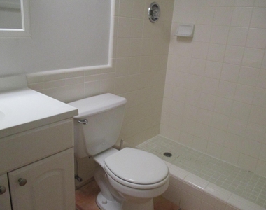 3720 Harrison Street - Photo Thumbnail 7
