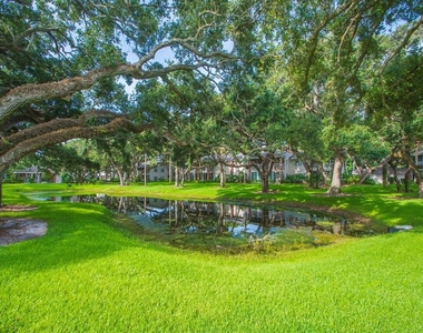 101 E Park Shores Circle - Photo Thumbnail 37