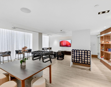 220 Lake Shore Drive - Photo Thumbnail 69