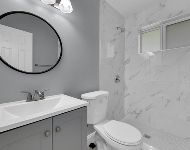 800-802 Sw 6th Court - Photo Thumbnail 7