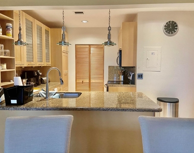19311 Sabal Lake Drive - Photo Thumbnail 5