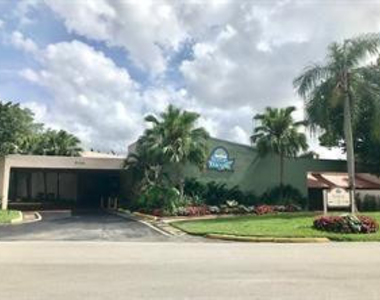 9351 Lime Bay Boulevard - Photo Thumbnail 5