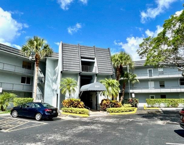 9351 Lime Bay Boulevard - Photo Thumbnail 3