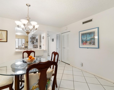 10110 Cedar Point Boulevard - Photo Thumbnail 13