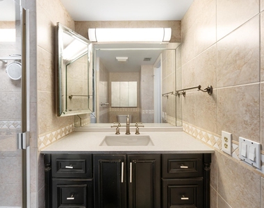 10110 Cedar Point Boulevard - Photo Thumbnail 18