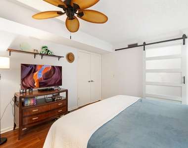10110 Cedar Point Boulevard - Photo Thumbnail 16