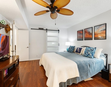 10110 Cedar Point Boulevard - Photo Thumbnail 15
