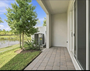 151 Lakeside Landing Court - Photo Thumbnail 24