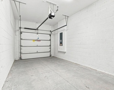 151 Lakeside Landing Court - Photo Thumbnail 20