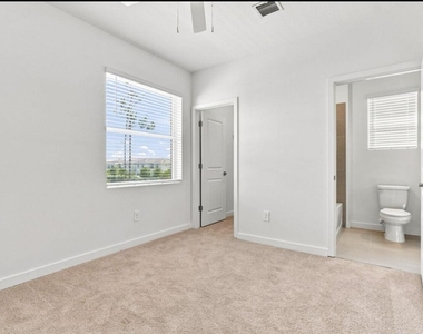151 Lakeside Landing Court - Photo Thumbnail 16