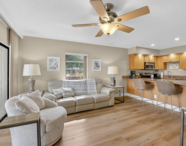451 Greensward Lane - Photo Thumbnail 9