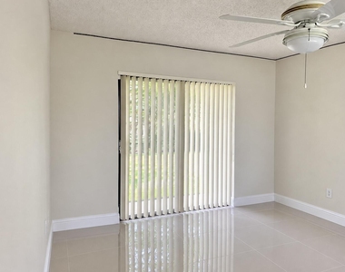5150 S Fountains Drive S - Photo Thumbnail 32
