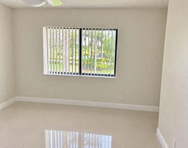 5150 S Fountains Drive S - Photo Thumbnail 33