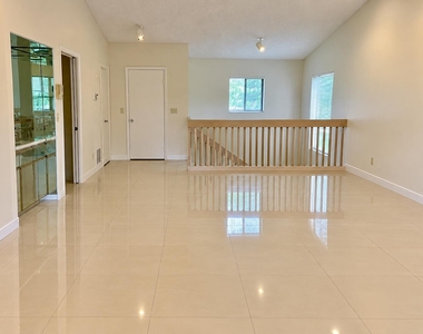 5150 S Fountains Drive S - Photo Thumbnail 7