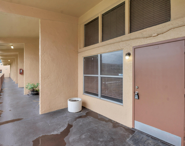 4171 Nw 26th Street - Photo Thumbnail 9