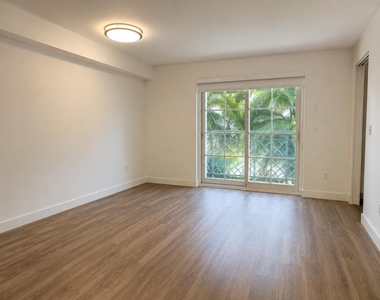 307 N J Street - Photo Thumbnail 4