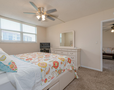 2731 Ne 14th St Street - Photo Thumbnail 11