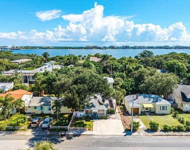 314 S Palmway - Photo Thumbnail 42