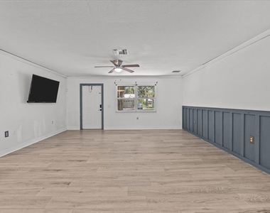 3031 Nw 2nd Street - Photo Thumbnail 10