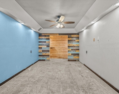 3031 Nw 2nd Street - Photo Thumbnail 18