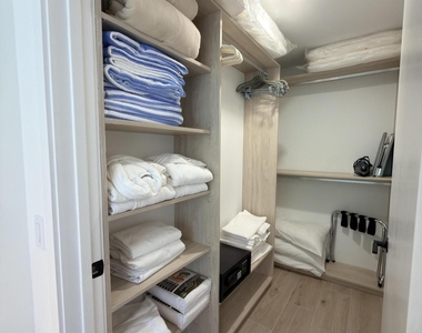 225 N Miami Avenue - Photo Thumbnail 32