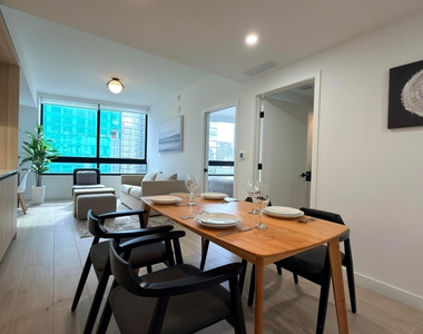 225 N Miami Avenue - Photo Thumbnail 22