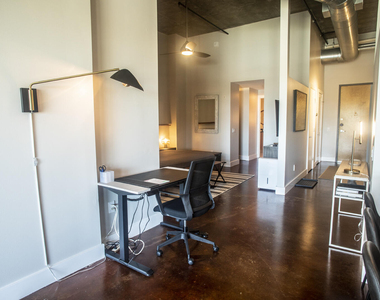 185 Ne 4th Avenue - Photo Thumbnail 5