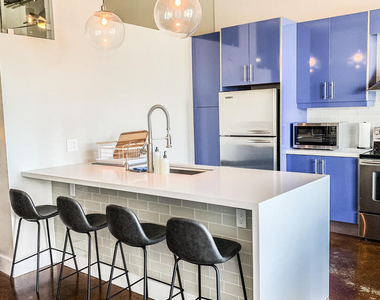 185 Ne 4th Avenue - Photo Thumbnail 1