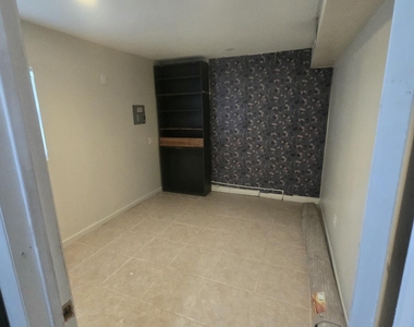 702 Fleming Avenue - Photo Thumbnail 11
