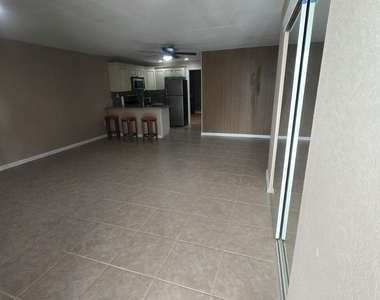 702 Fleming Avenue - Photo Thumbnail 6