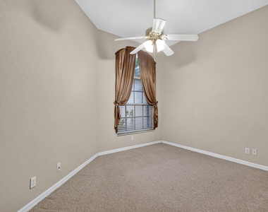 2426 Sandy Cay - Photo Thumbnail 7