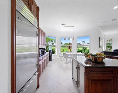 2135 Windsock Way - Photo Thumbnail 20