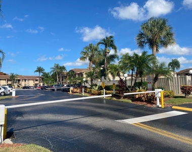 9539 Boca Cove Circle - Photo Thumbnail 24