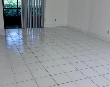 9539 Boca Cove Circle - Photo Thumbnail 11