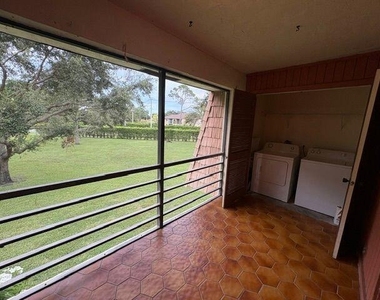 4183 Oak Terrace Drive - Photo Thumbnail 16