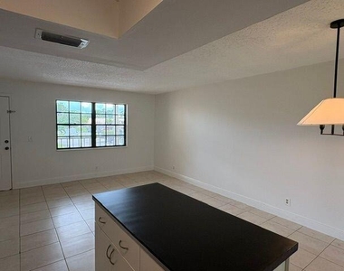 4183 Oak Terrace Drive - Photo Thumbnail 6